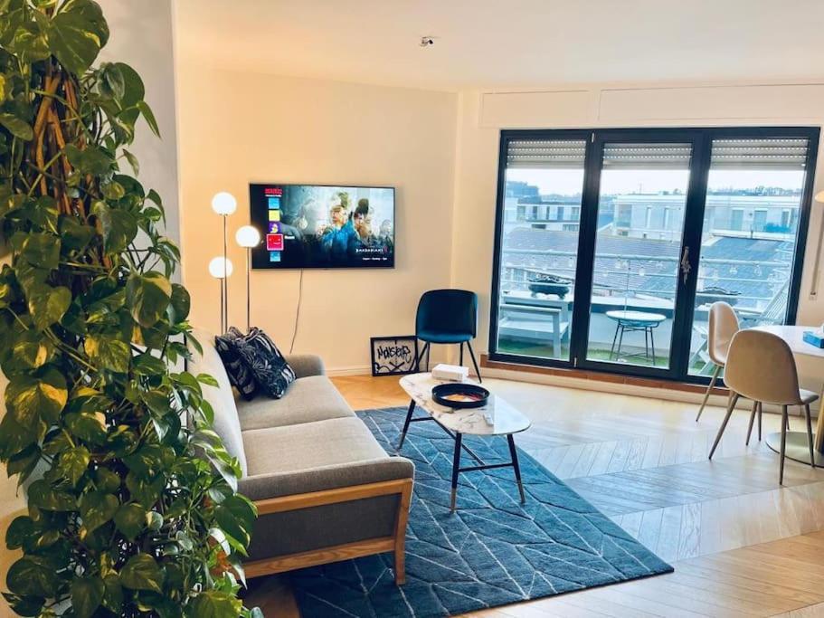 Luxury 1 Bedroom In Center With Terrace & Parking-51B Люксембург Екстериор снимка